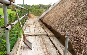 advantages of Stanbridge thatch roofing