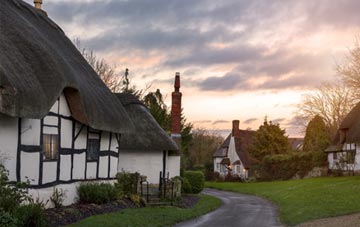is Stanbridge thatch roofing popular